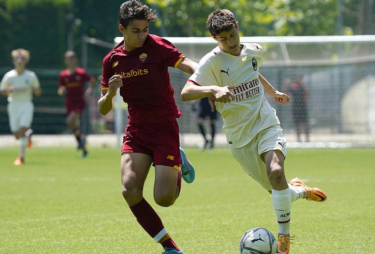 华体会平台-包含德国杯关键时刻走向成谜，AC米兰扳平良机，目标明确，球探报告显示潜力的词条