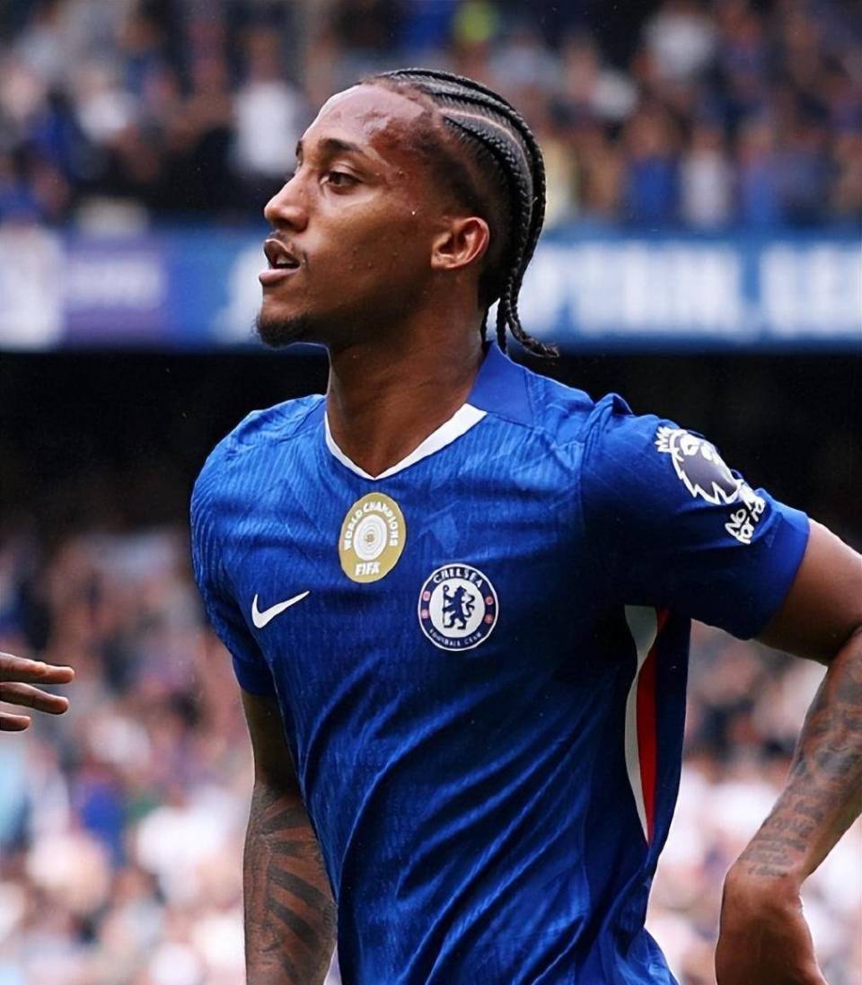 英雄联盟赔率-切尔西发布备战花絮，今晨再遭质疑，英超任务艰巨，资深球员宣示担当的简单介绍